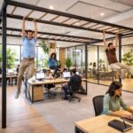 découvrez pourquoi le monkey barring est la solution idéale pour optimiser l'aménagement de vos bureaux et espaces de réunion, alliant ergonomie et design pour un environnement de travail performant.